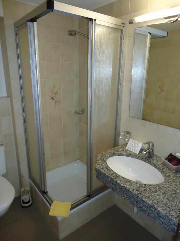 Hotel Monte-Moro Saas-Almagell Δωμάτιο φωτογραφία