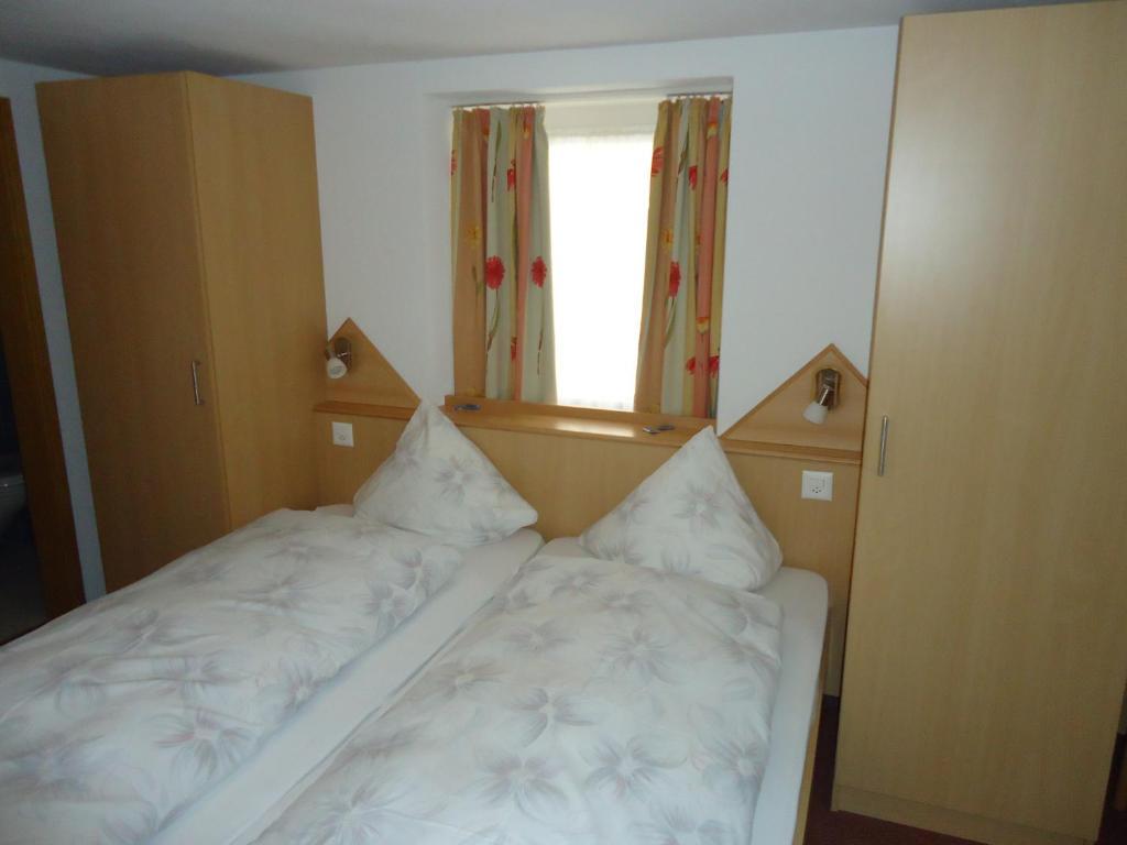 Hotel Monte-Moro Saas-Almagell Εξωτερικό φωτογραφία