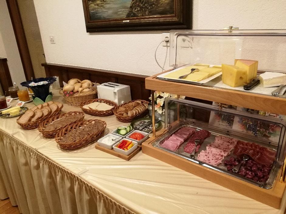Hotel Monte-Moro Saas-Almagell Εξωτερικό φωτογραφία